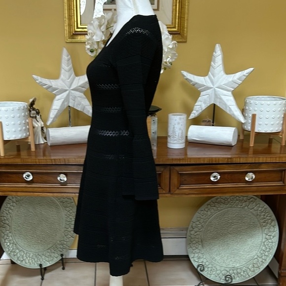Sandro Paris Carmen Women’s Black Knit Stretch Sweater Dress Fluted Cuffs Sz S - Picture 8 of 16